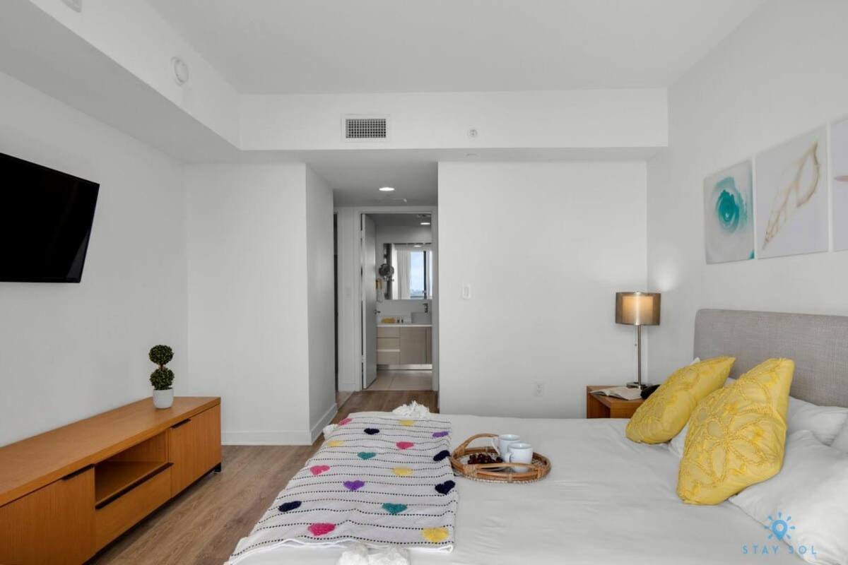 Infinite View With Balcony,Pool Plus Near Beach Hallandale Beach Dış mekan fotoğraf