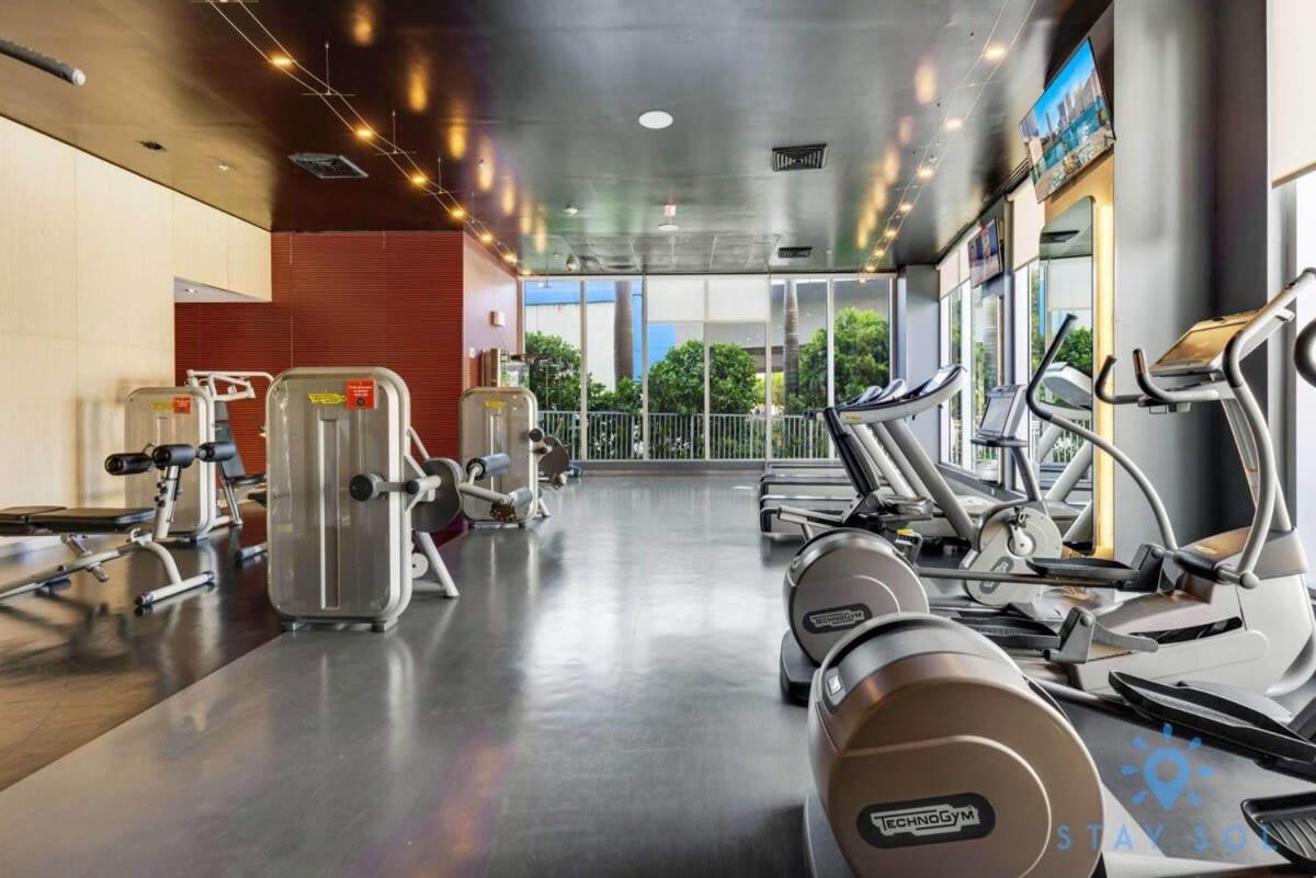 Infinite View With Balcony,Pool Plus Near Beach Hallandale Beach Dış mekan fotoğraf